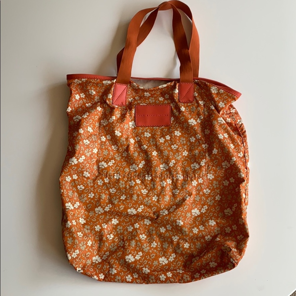 Marc Jacobs pool bag